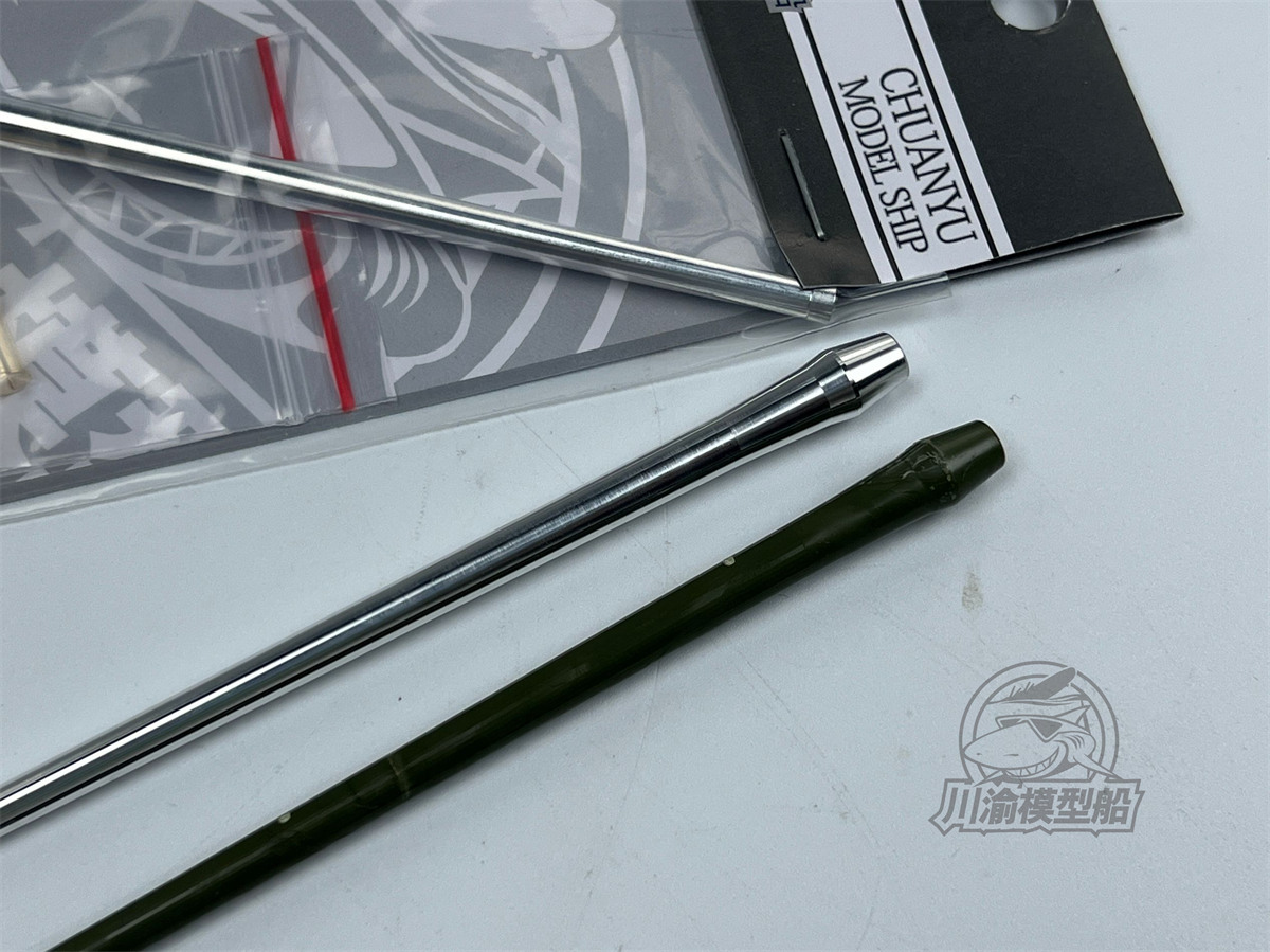 1/35 Scale Soviet SU-100 Tank  - Model Kit Zvezda 评论和价格
