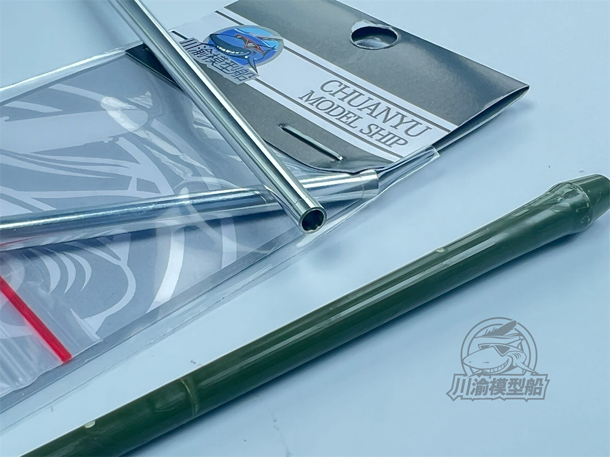 1/35 Scale Soviet SU-100 Tank  - Model Kit Zvezda 评论和价格